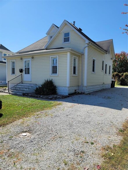 474 Green St, Tipton, IN 46072