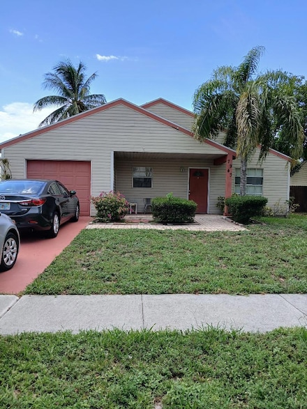 7943 Bishopwood Rd, Lake Worth, FL 33467