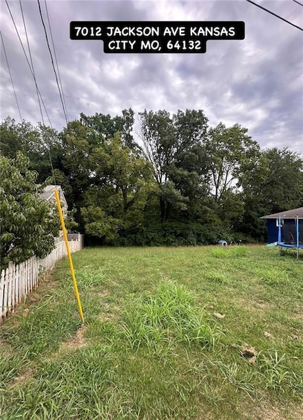 7012 Jackson Ave, Kansas City, MO 64132