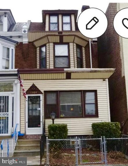 1304 Harrison St, Philadelphia, PA 19124
