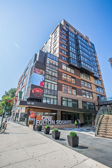 39-16 Prince St Unit 5, Flushing, NY 11354