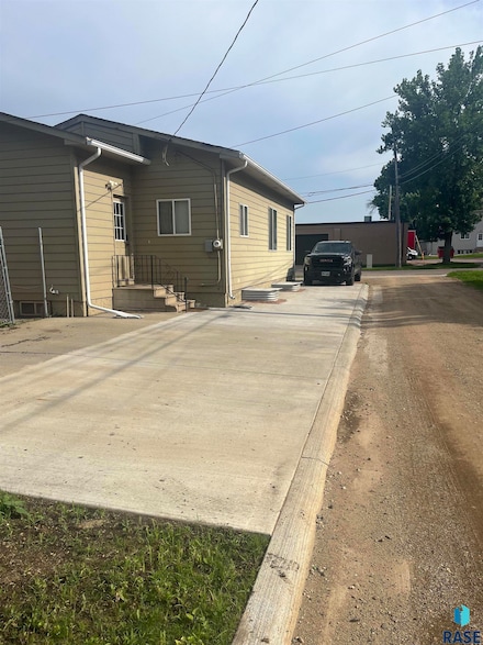 610 W 31st St, Sioux Falls, SD 57105
