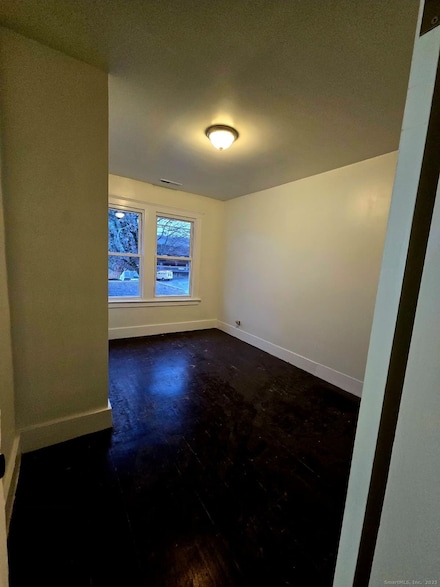 75 Curtis St Unit 2, Meriden, CT 06450