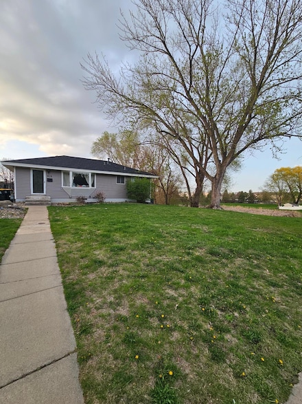 919 7th Ave E, Shakopee, MN 55379