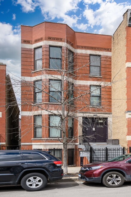 1254 N Cleaver St Unit 3, Chicago, IL 60642