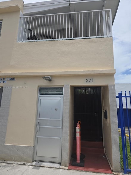 271 NW 54th St Unit 201, Miami, FL 33127