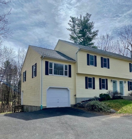 147 E County Rd Unit 149, Rutland, MA 01543