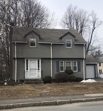 364 Lincoln St, Worcester, MA 01605