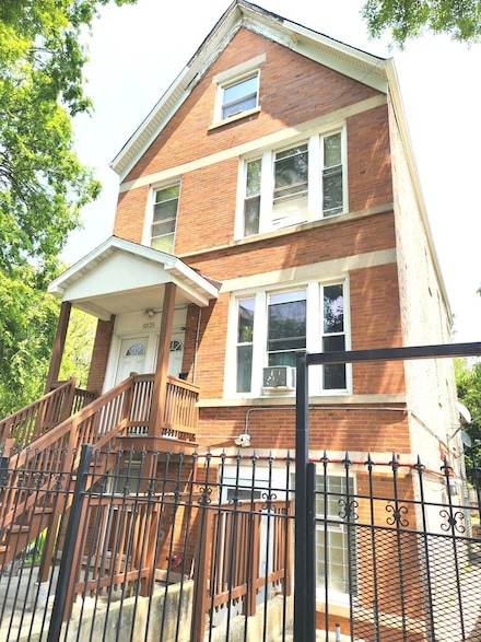 5325 S Honore St Unit 2, Chicago, IL 60609