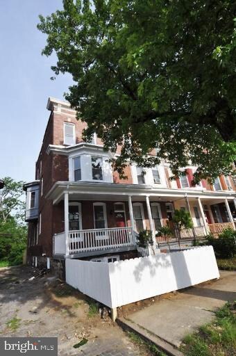 1800 Ashburton St, Baltimore, MD 21216