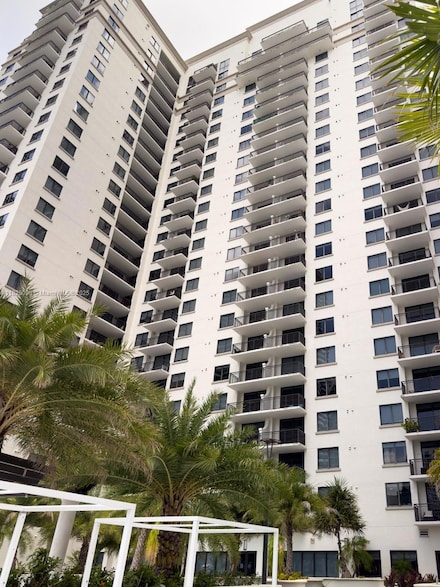 999 SW 1st Ave Unit 1611, Miami, FL 33130