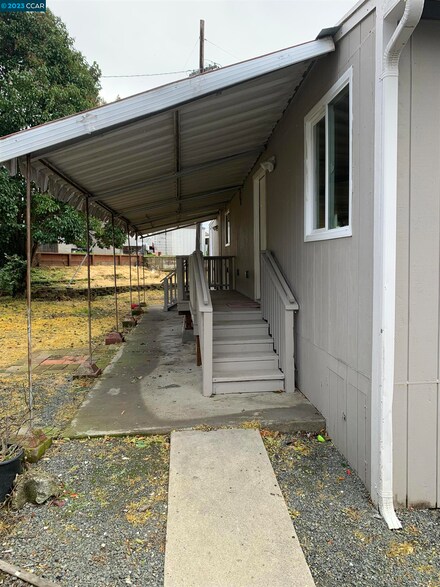 203 Santa Cruz Ct, Vallejo, CA 94590