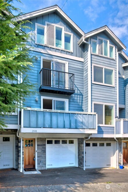 2108 W Ruffner St, Seattle, WA 98199