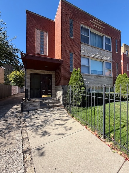 7228 S Phillips Ave Unit G, Chicago, IL 60649