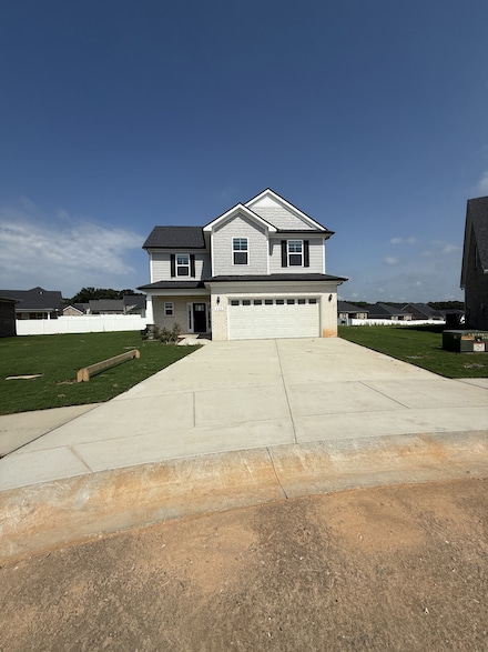 209 Streamflow Dr, Pleasant View, TN 37146