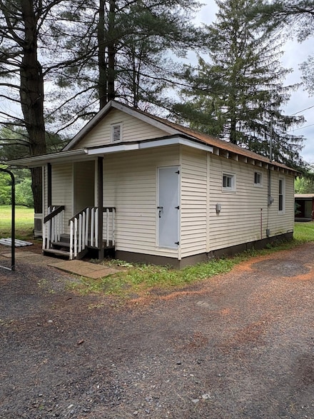 307 Cabin Ln Unit (Cottage 14), East Stroudsburg, PA 18301