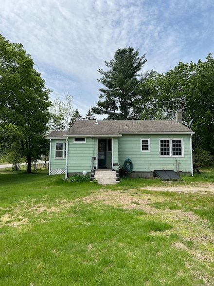 1092 Plainfield Pike, Sterling, CT 06377
