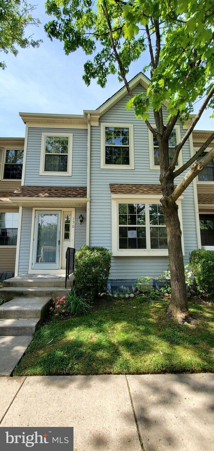 150 Evan Ct Unit 150, West Deptford, NJ 08086