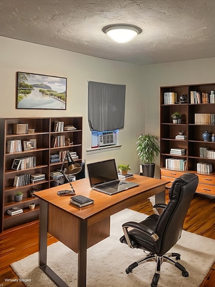 45 Mechanic St Unit 3, Newton Upper Falls, MA 02464