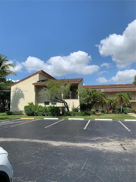 8791 Holly Ct Unit 201, Tamarac, FL 33321