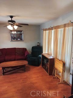 8000 Chastain Ave, Reseda, CA 91335