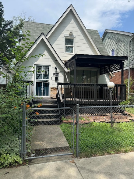 15349 Cruse St, Detroit, MI 48227