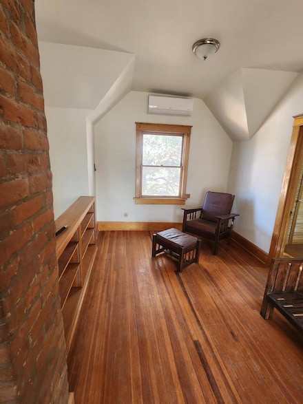 820 Arno St SE, Albuquerque, NM 87102