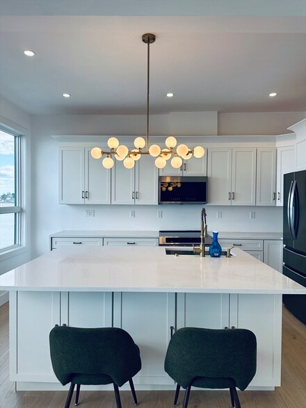 280 Endicott Ave Unit 1, Revere, MA 02151