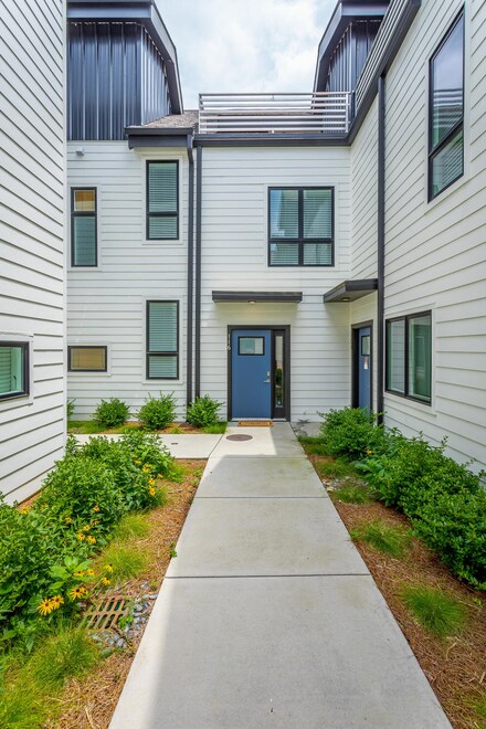 1522 Adams St, Chattanooga, TN 37408