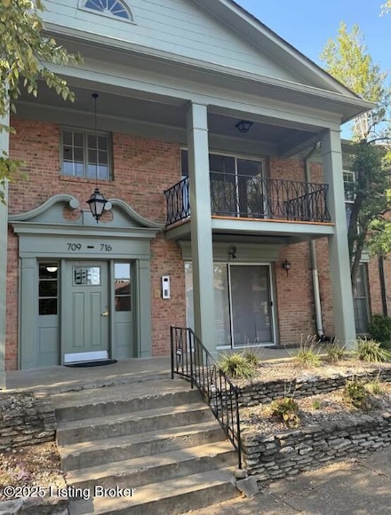 716 Highwood Dr Unit 716, Louisville, KY 40206