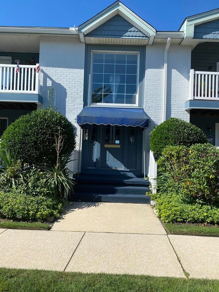 124 Harbour Cove Unit B, Somers Point, NJ 08244