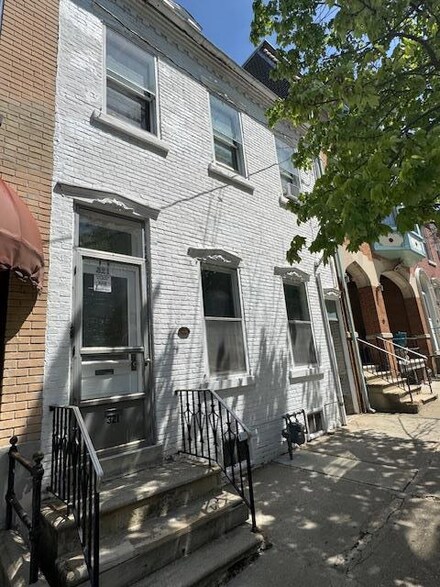 321 N 8th St, Allentown, PA 18102