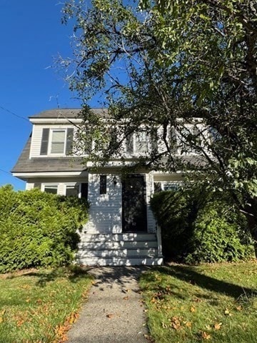 82 Luce St, Lowell, MA 01852