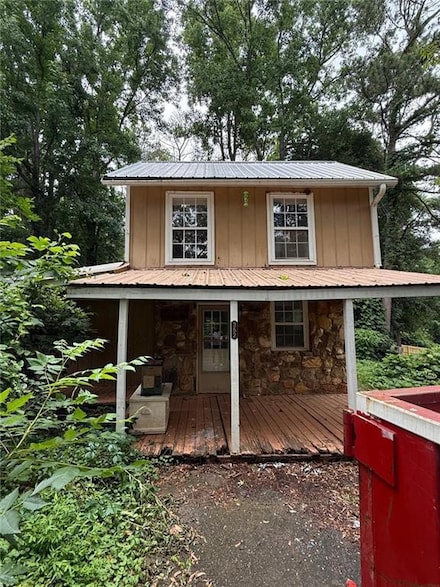 352 Price Rd, Carrollton, GA 30116