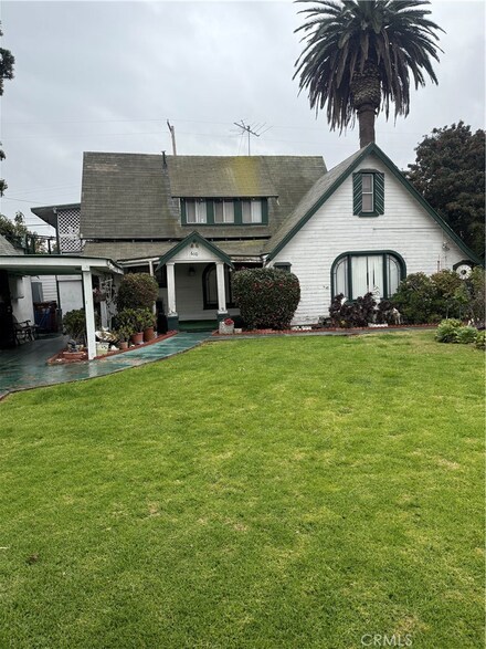 610 W Poplar St, Compton, CA 90220