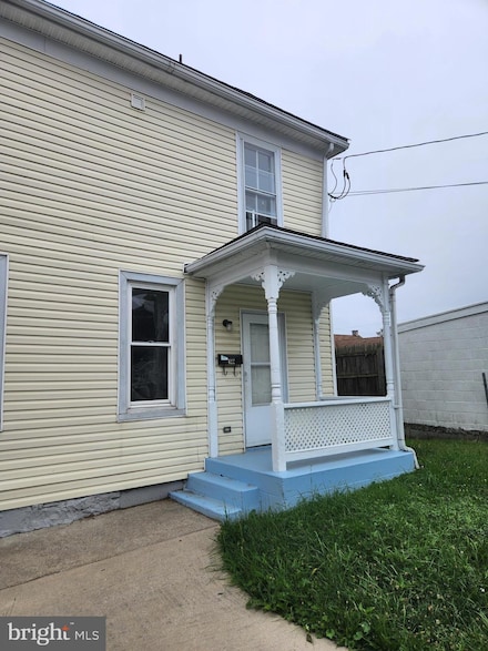 422 Faulkner Ave, Martinsburg, WV 25401