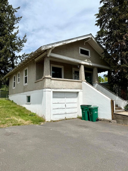 2015 Herbert St, Klamath Falls, OR 97601