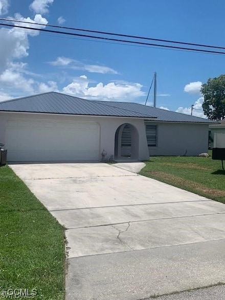 2214 SE 14th Terrace, Cape Coral, FL 33990