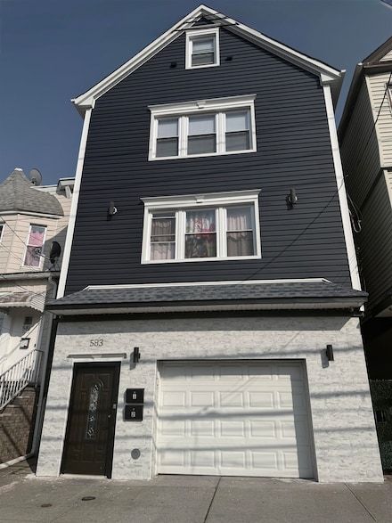 583 Kennedy Blvd Unit 2, Bayonne, NJ 07002