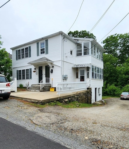 32 Roger St Unit 2, Southbridge, MA 01550