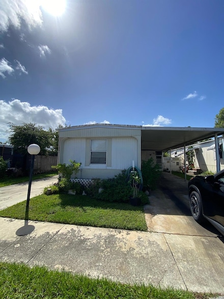 281 NW 218th Way, Pembroke Pines, FL 33029