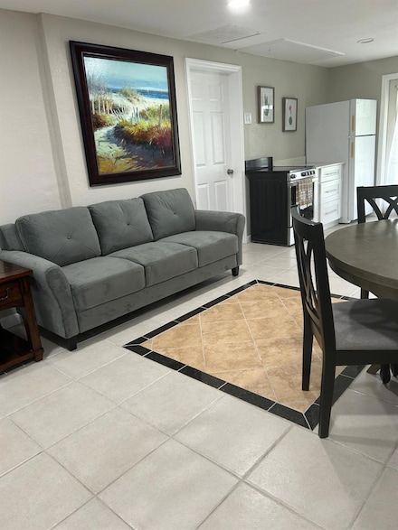 16627 Deer Path Ln Unit Cottage, Wellington, FL 33470