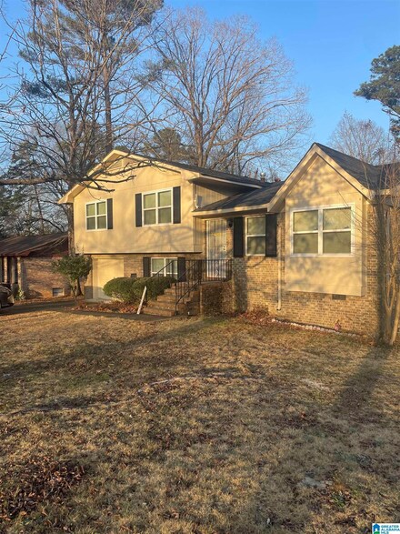 1501 Brewster Cir, Birmingham, AL 35235