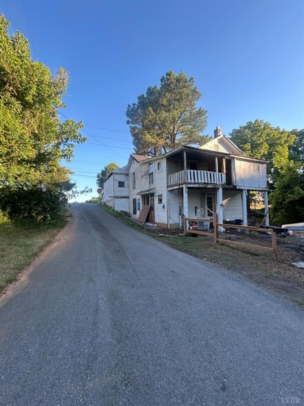 2530 Poplar St, Lynchburg, VA 24504