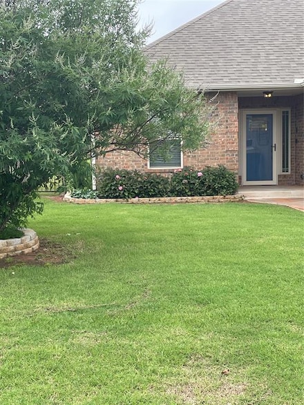 300 Bailey St, Blanchard, OK 73010
