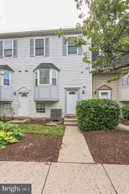 7946 Brighton Way, Manassas, VA 20109