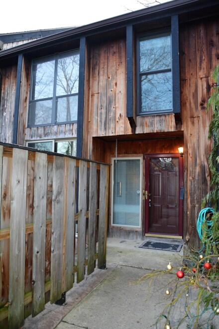 5095 Hollow Log Ln Unit 5095, Westerville, OH 43081