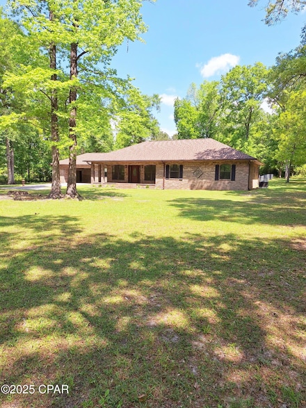 1416 Houston Rd, Chipley, FL 32428