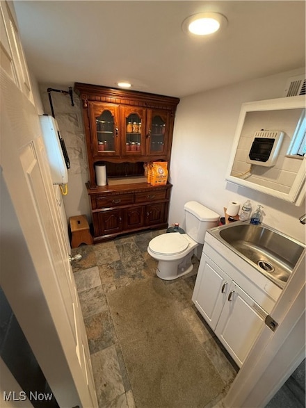 3328 Main St, Mineral Ridge, OH 44440