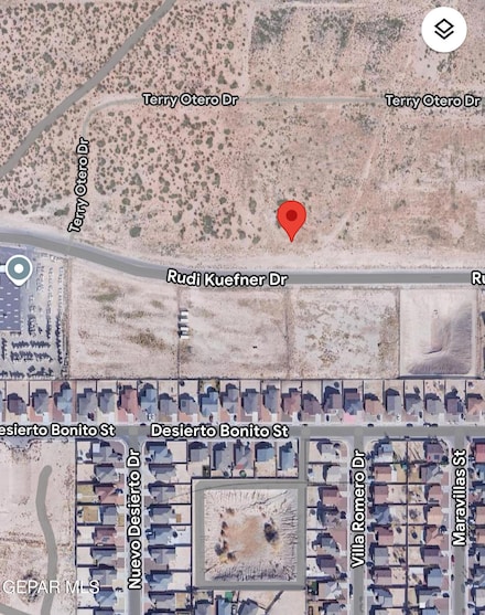 000 Rudi Kuefner Dr, Horizon City, TX 79928